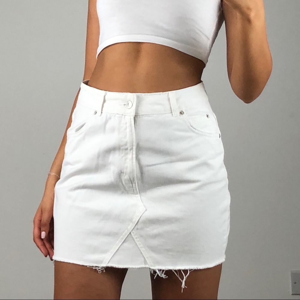 TOPSHOP DENIM SKIRT